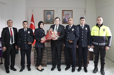 POLİS HAFTASI DOLAYISIYLA İLÇE EMNİYET AMİRLİĞİNDEN KAYMAKAMIMIZA ZİYARET
